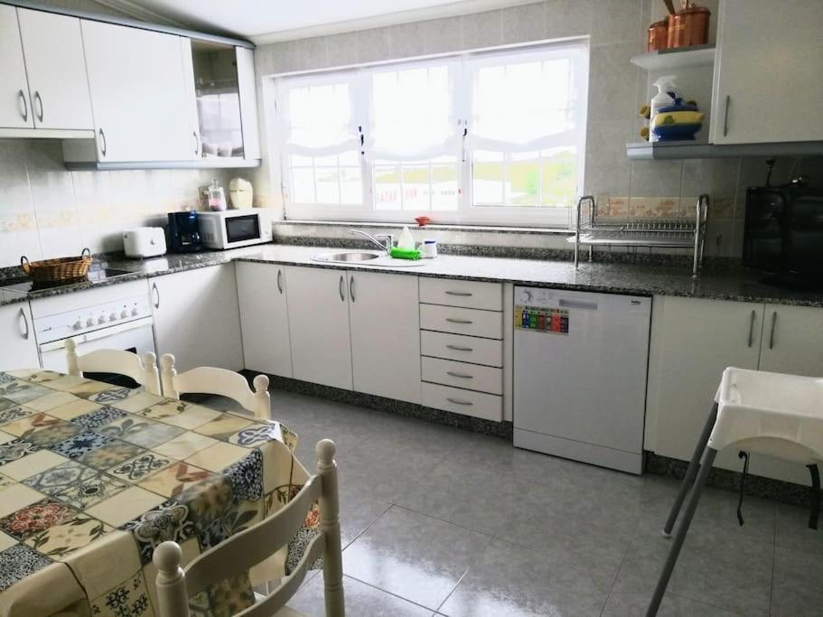 Apartamento En Las Afueras Ribadeo Esterno foto