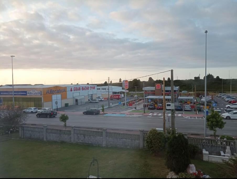 Apartamento En Las Afueras Ribadeo Esterno foto