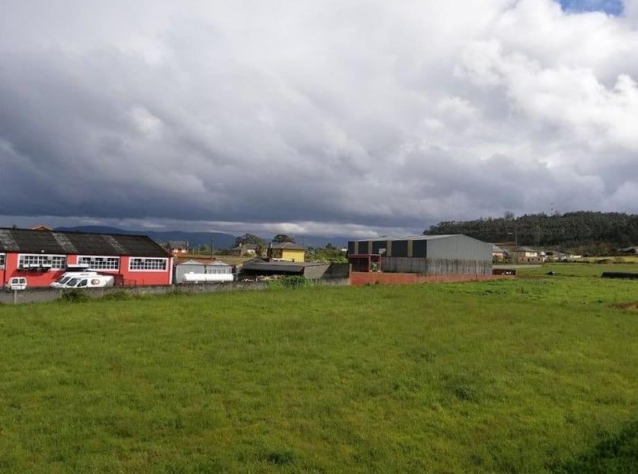 Apartamento En Las Afueras Ribadeo Esterno foto